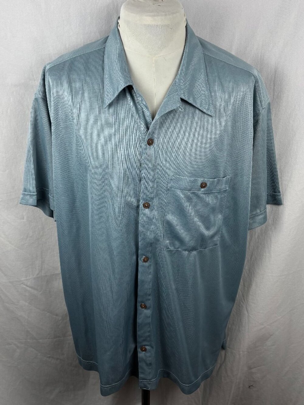 Patagonia Men's XL Blue Technical Hiking Travel Short Sleeve Shirt